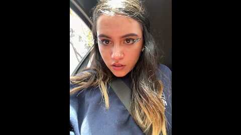 bubble_lu @ stripchat on 20231016