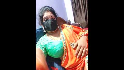 lissaa99 @ stripchat on 20231016