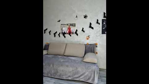 monna @ stripchat on 20231016