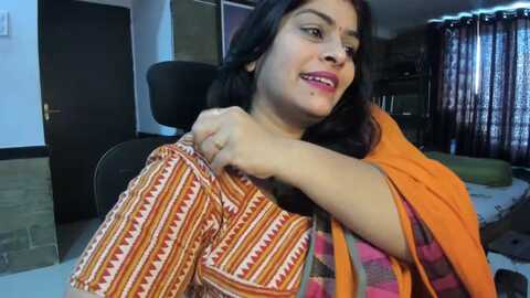 tarivishu23 @ stripchat on 20231016