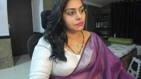 tarivishu23 @ stripchat on 20231016