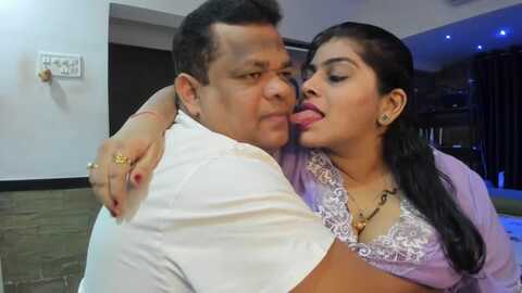 tarivishu23 @ stripchat on 20231016