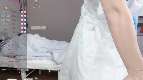 wenwen1688 @ stripchat on 20231016