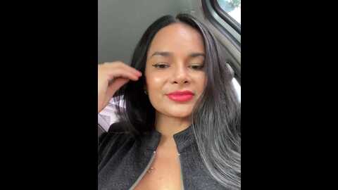 cataleyarusso @ stripchat on 20231017