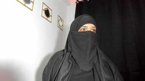 olaya_abdala @ stripchat on 20231017