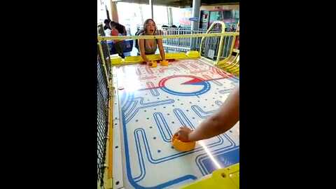 sweetsin2 @ stripchat on 20231017