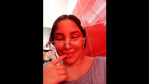 sweetsin2 @ stripchat on 20231017