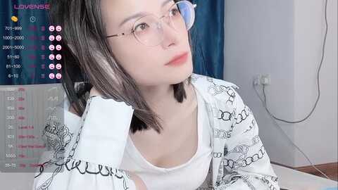 wenwen1688 @ stripchat on 20231017
