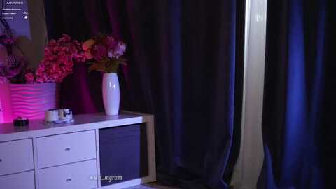 anna_mariia @ stripchat on 20231018