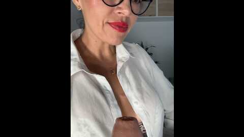 carlaconnor80 @ stripchat on 20231018