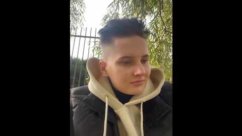 daringbrea @ stripchat on 20231018