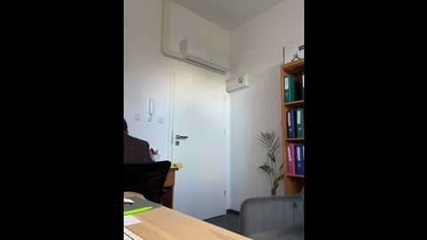 hii_lolla @ stripchat on 20231018