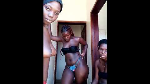 holygrail001 @ stripchat on 20231018