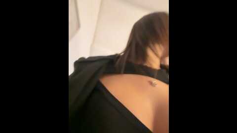 laravegas @ stripchat on 20231018