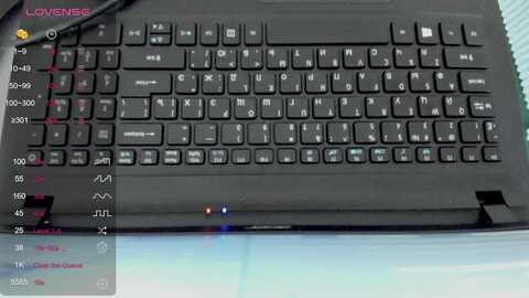 lincse69 @ stripchat on 20231018