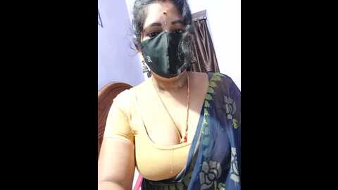 lissaa99 @ stripchat on 20231018