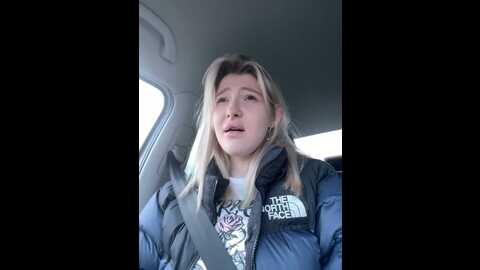 littlebitchess @ stripchat on 20231018