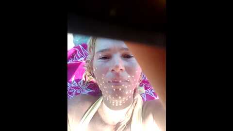 luna_natural @ stripchat on 20231018