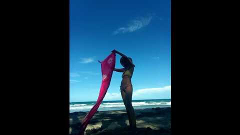 luna_natural @ stripchat on 20231018