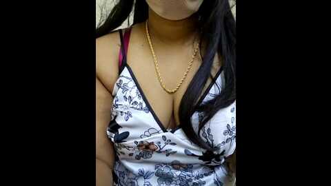 malluanu35 @ stripchat on 20231018