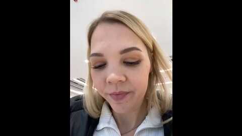 street_krystina @ stripchat on 20231018