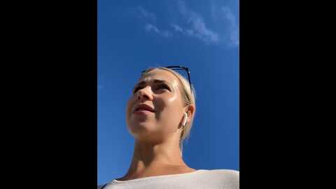 streetdoll @ stripchat on 20231018