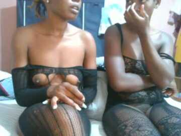 t_naughtylicia @ stripchat on 20231018