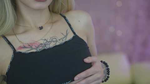 anabel_054 @ stripchat on 20231019