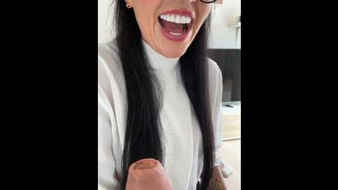 carlaconnor80 @ stripchat on 20231019