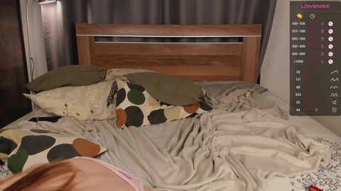 edytbeeson @ stripchat on 20231019