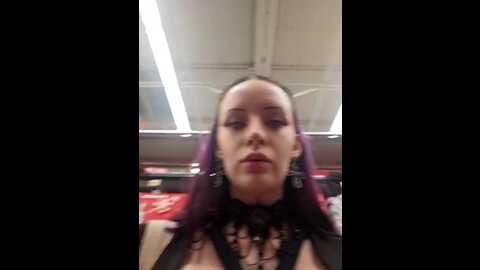 evilyn @ stripchat on 20231019