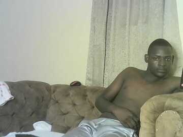 ishacute59 @ stripchat on 20231019