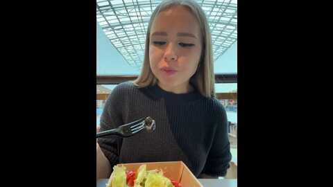 murrrgirl @ stripchat on 20231019