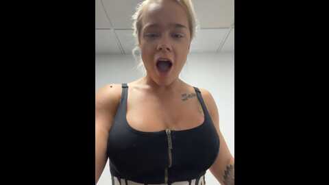 pennyprincess @ stripchat on 20231019