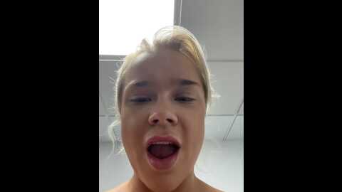 pennyprincess @ stripchat on 20231019