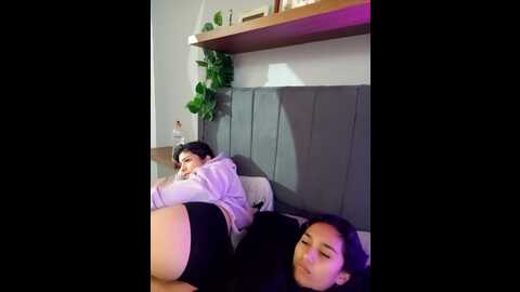 sweet_latinas @ stripchat on 20231019