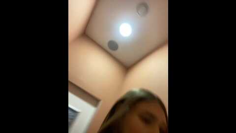 wow_dream @ stripchat on 20231019