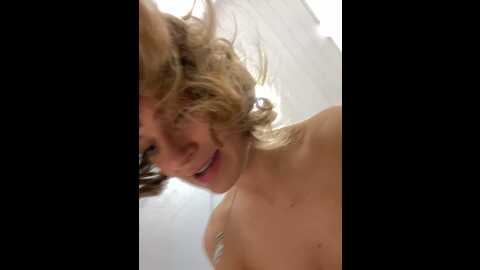 _angelari_ @ stripchat on 20231020