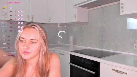 annahalicia @ stripchat on 20231020