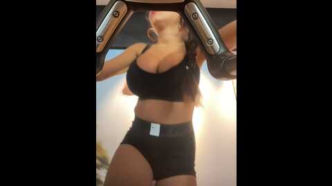 f3ckdolllucy @ stripchat on 20231020
