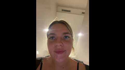 legally_blonde @ stripchat on 20231020