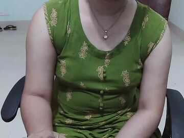 lipasharma @ stripchat on 20231020