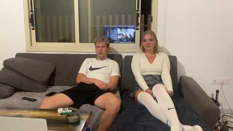 lizzy_lush @ stripchat on 20231020