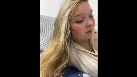 sofiaadams @ stripchat on 20231020