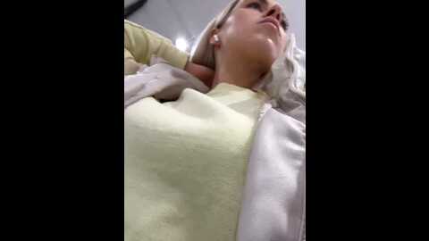 streetdoll @ stripchat on 20231020