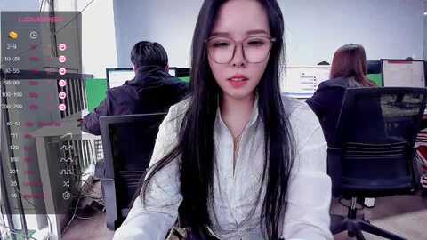 xixiya6688 @ stripchat on 20231020