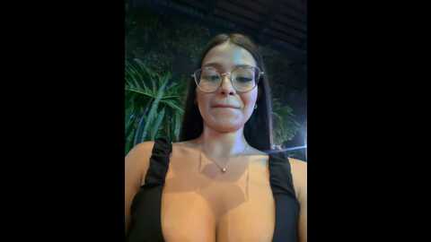 your_voyeur_girl @ stripchat on 20231020