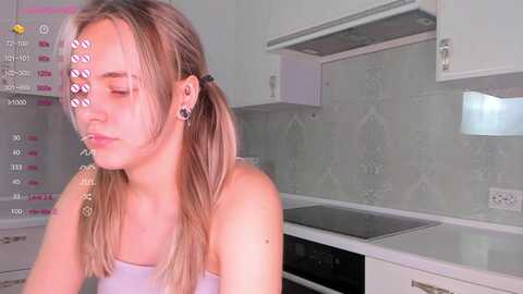 annahalicia @ stripchat on 20231021