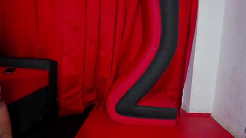 extreme_team8 @ stripchat on 20231021