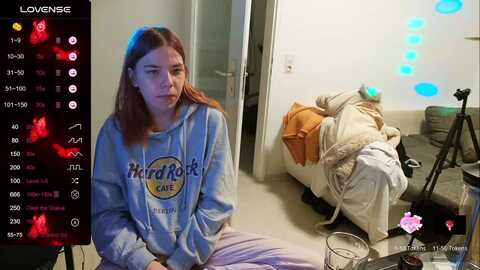 juliaundadem @ stripchat on 20231021